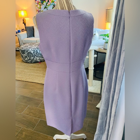 TAHARI Sleeveless Dress - Picture 3 of 4